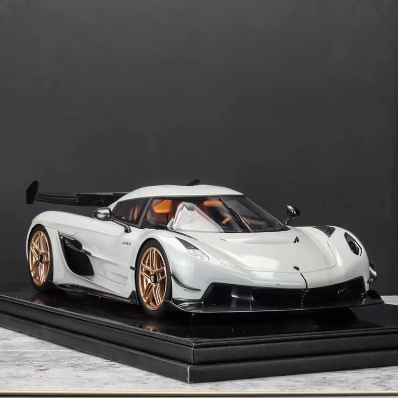 Frontiart 1/12 Koenigsegg Jesko Light Grey Gold Wheels | Resin Model