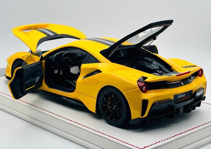 DM Model 1/18 Ferrari 488 Pista Fully Open Resin Model Limited 10
