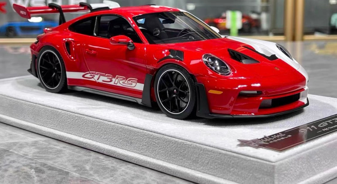 FuelMe Porsche 911 GT3 RS 992 White Red Livery 1/18 Resin Model
