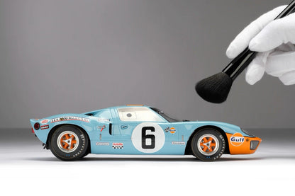 Amalgam 1/18 Ford GT40 1969 Le Mans Winner No.6 Gulf Livery Resin Model