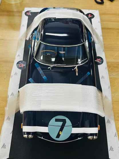 Amalgam 1/8 Ferrari 250 GTB SWB 1961 Resin Model