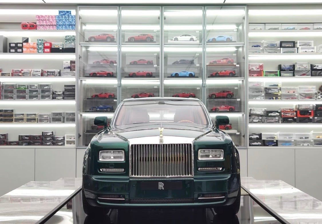ZP 1/8 Rolls-Royce Phantom VII Green Limited Edition ZP106