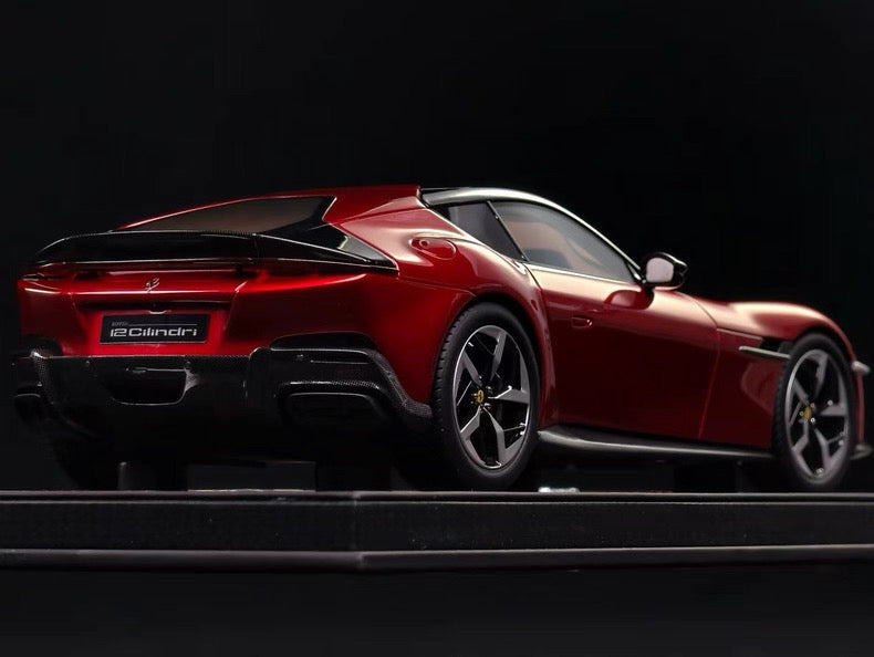 BBR 1/18 Ferrari 12 Cilindri Resin Model – Volcano Red (Glass Roof)