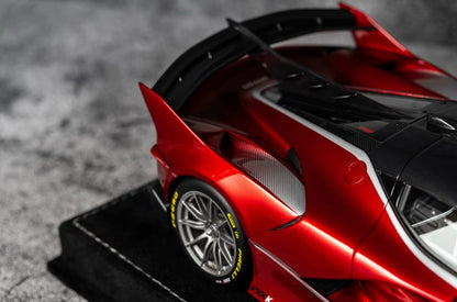 HH 1/18 Ferrari FXX-K Evo Resin Model Metallic Red Carbon Racing Livery
