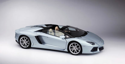 AUTOart 1/18 Lamborghini Aventador LP700-4 Roadster