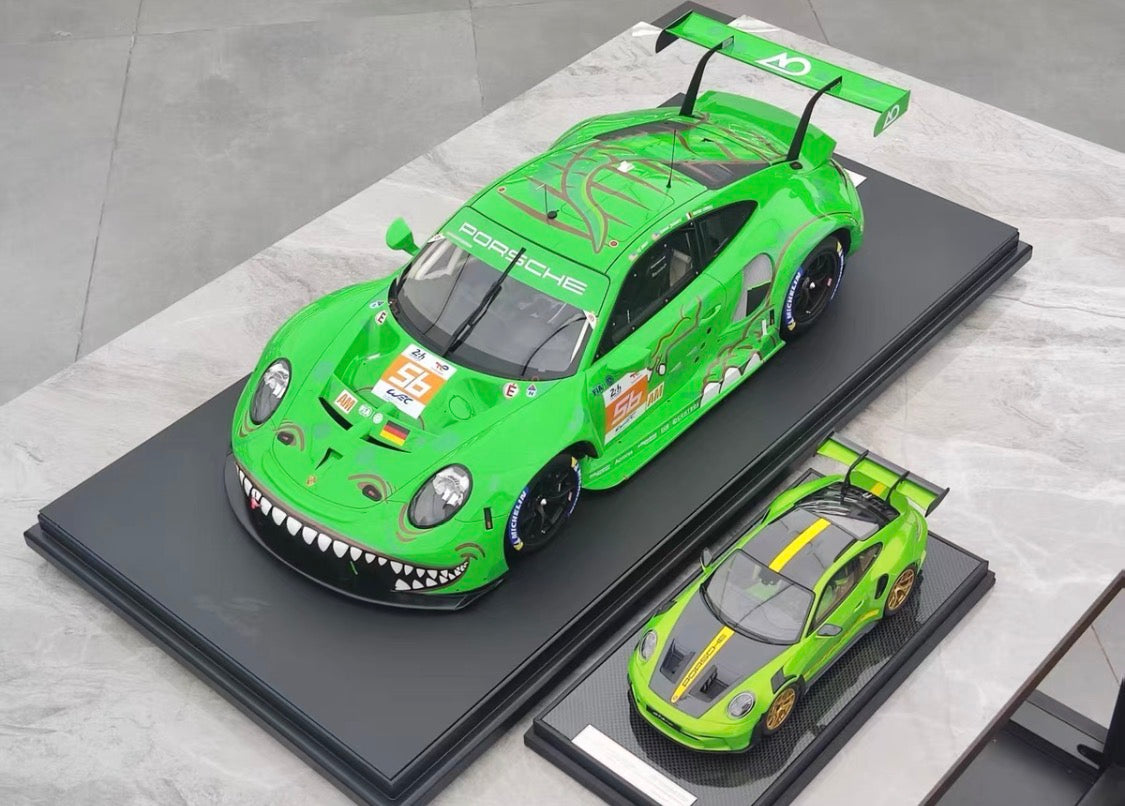 Spark 1/8 Porsche 911 RSR-19 No.56 Project 1 AO Le Mans 24H 2023 08G046