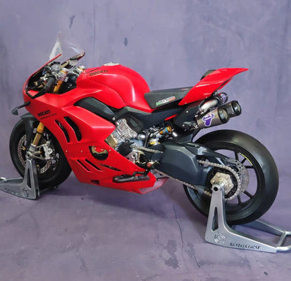 1/6 Ducati V4 Matte Red Motorcycle Resin Model | Over 310 Parts | 288-Link Metal Chain | Pre-order Available