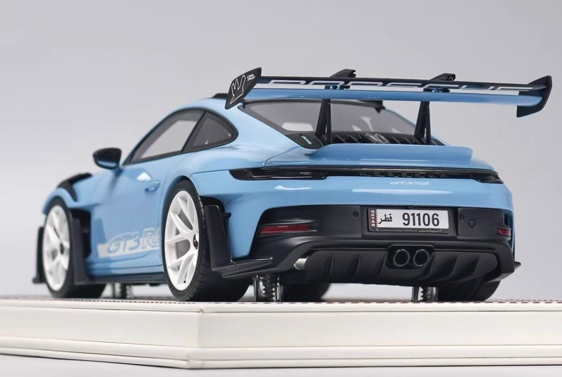 Davis & Giovanni Porsche 911 (992) GT3 RS Gentian Blue Limited Edition 1/18 Resin Model