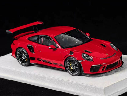 Make Up 1/18 Porsche 911 GT3 RS Resin Model