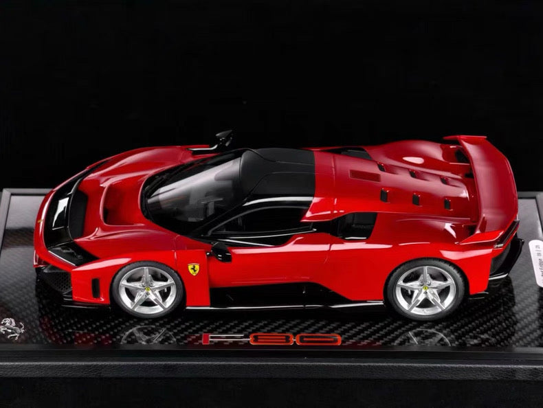 BBR 1/18 Ferrari F80 Resin Model Red Carbon Base Edition