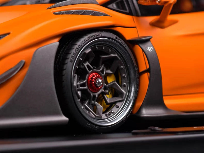 DreamWalkers 1/18 Lamborghini Huracán Orange | Resin Model