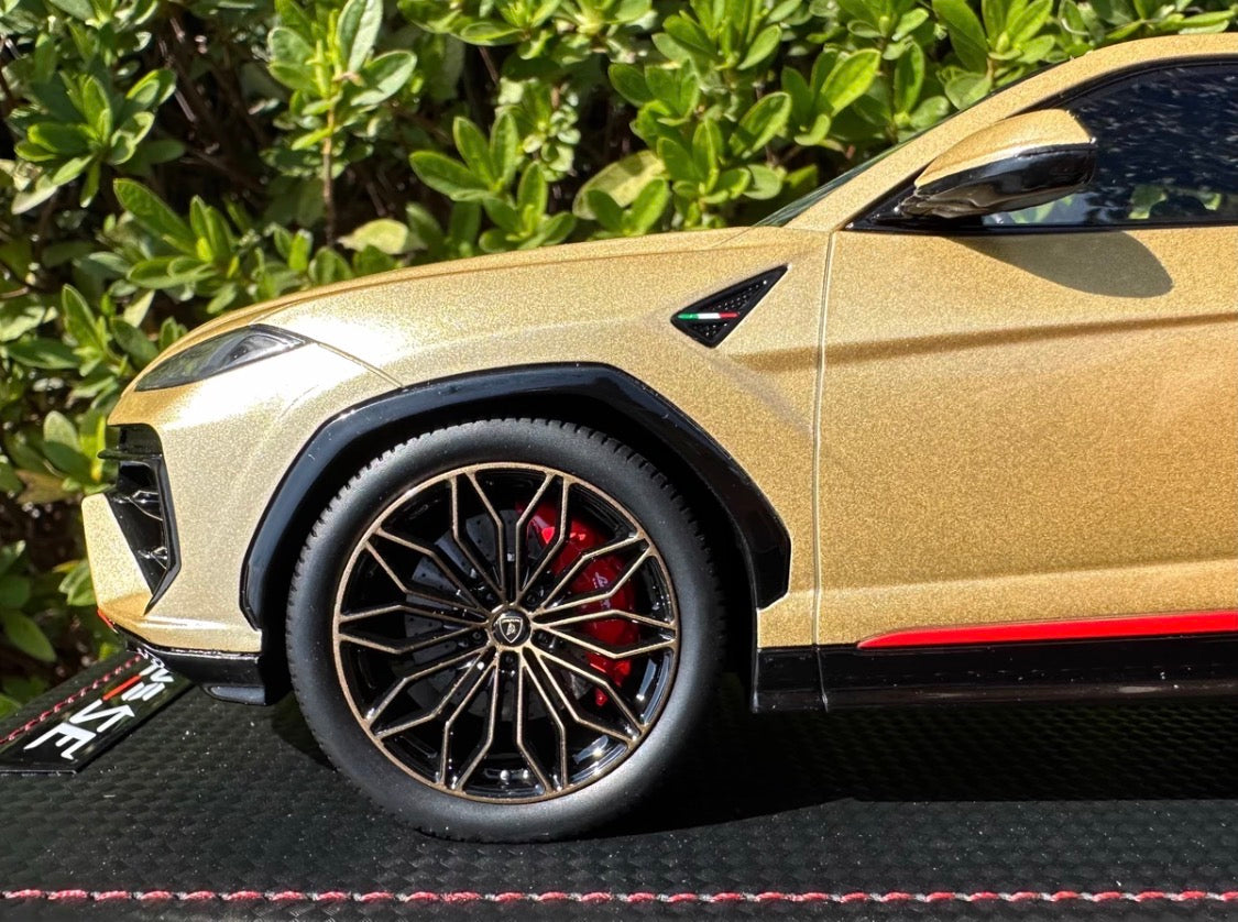 MR Collection Lamborghini Urus SE Gold Metallic 1/18 Resin Model