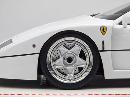 Davis & Giovanni 1/18 Ferrari F40 Resin Model – Italian Tricolore Livery – Collector Edition on Leather Base