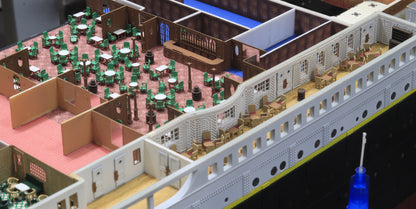 1/200 RMS Titanic Finished Model with Interior Structure – Museum-Grade Edition