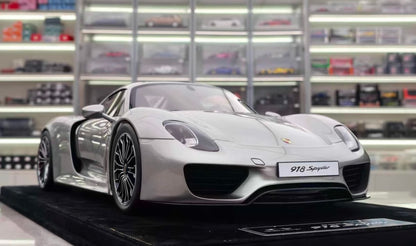 HH Model 1/8 Porsche 918 Spyder Silver Resin Model