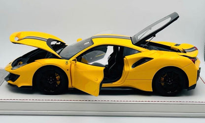 DM Model 1/18 Ferrari 488 Pista Fully Open Resin Model Limited 10
