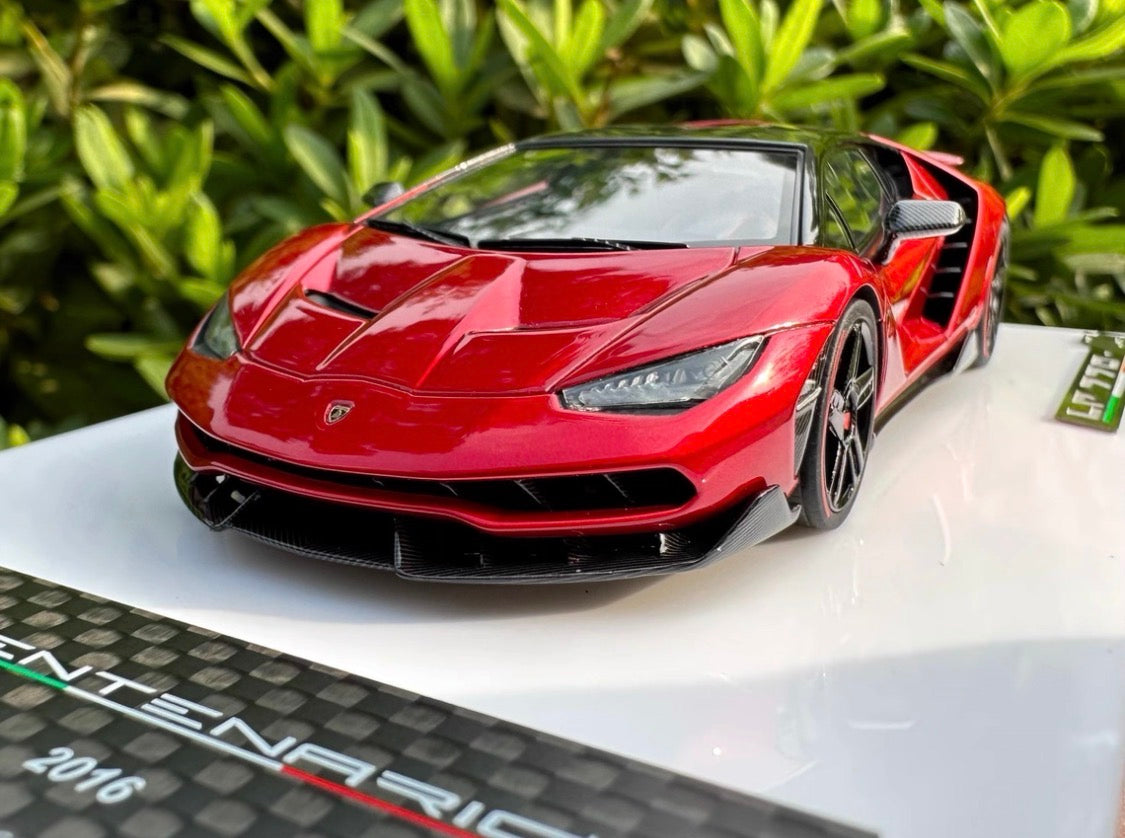 Make Up Lamborghini Centenario LP770-4 Metallic Red 1/18 Resin Model