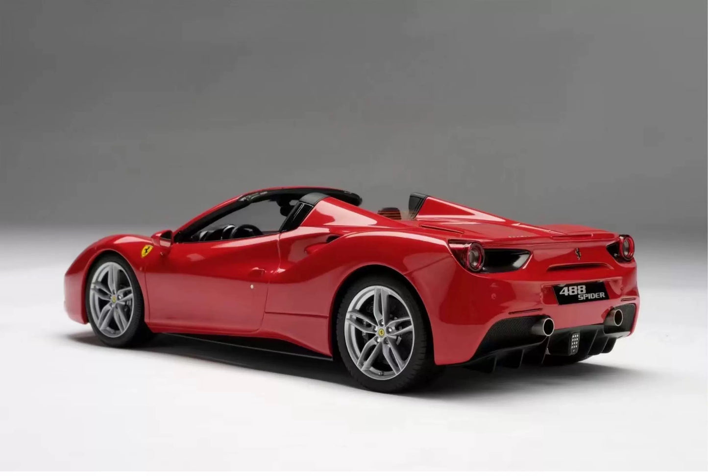 Amalgam 1/18 Ferrari 488 Spider Resin Model