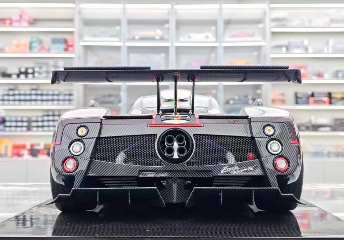 HH Model 1/8 Pagani Zonda 760 Fantasma EVO Resin Model HH575