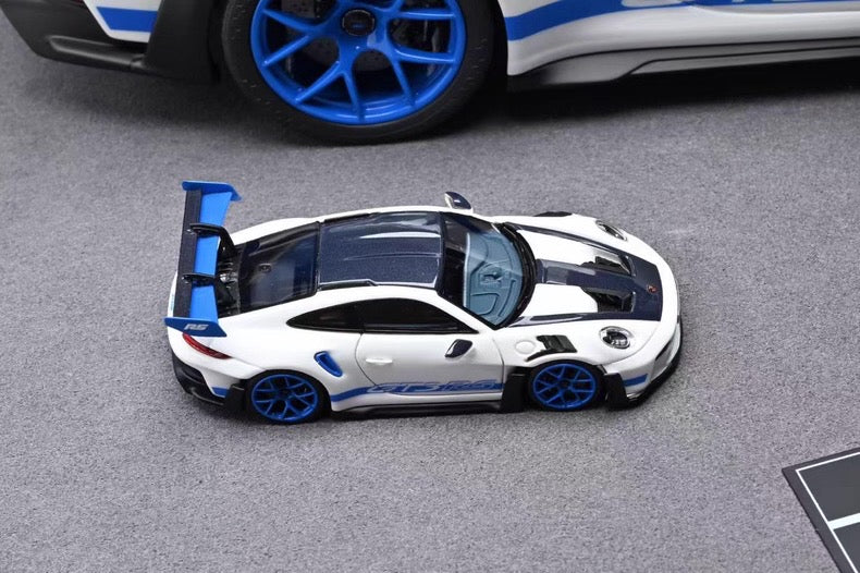 TP 1/18 & 1/64 Porsche 911 GT3 RS Sonderwunsch Twin Set – White Blue