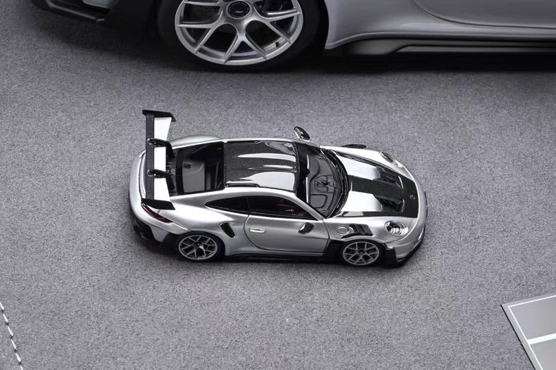 TP 1/18 & 1/64 Porsche 911 GT3 RS Sonderwunsch Twin Set – GT Silver