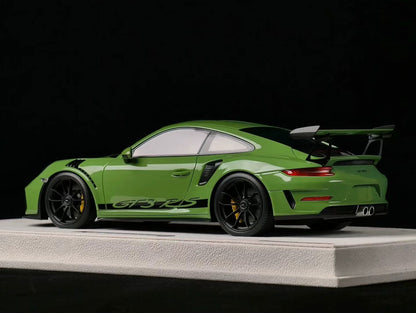 Make Up 1/18 Porsche 911 GT3 RS Resin Model Exclusive Edition