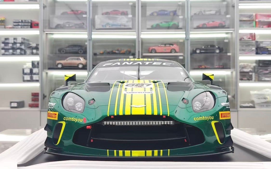 Spark 1/8 Aston Martin Vantage GT3 Winner SPA Resin Model 08SP258
