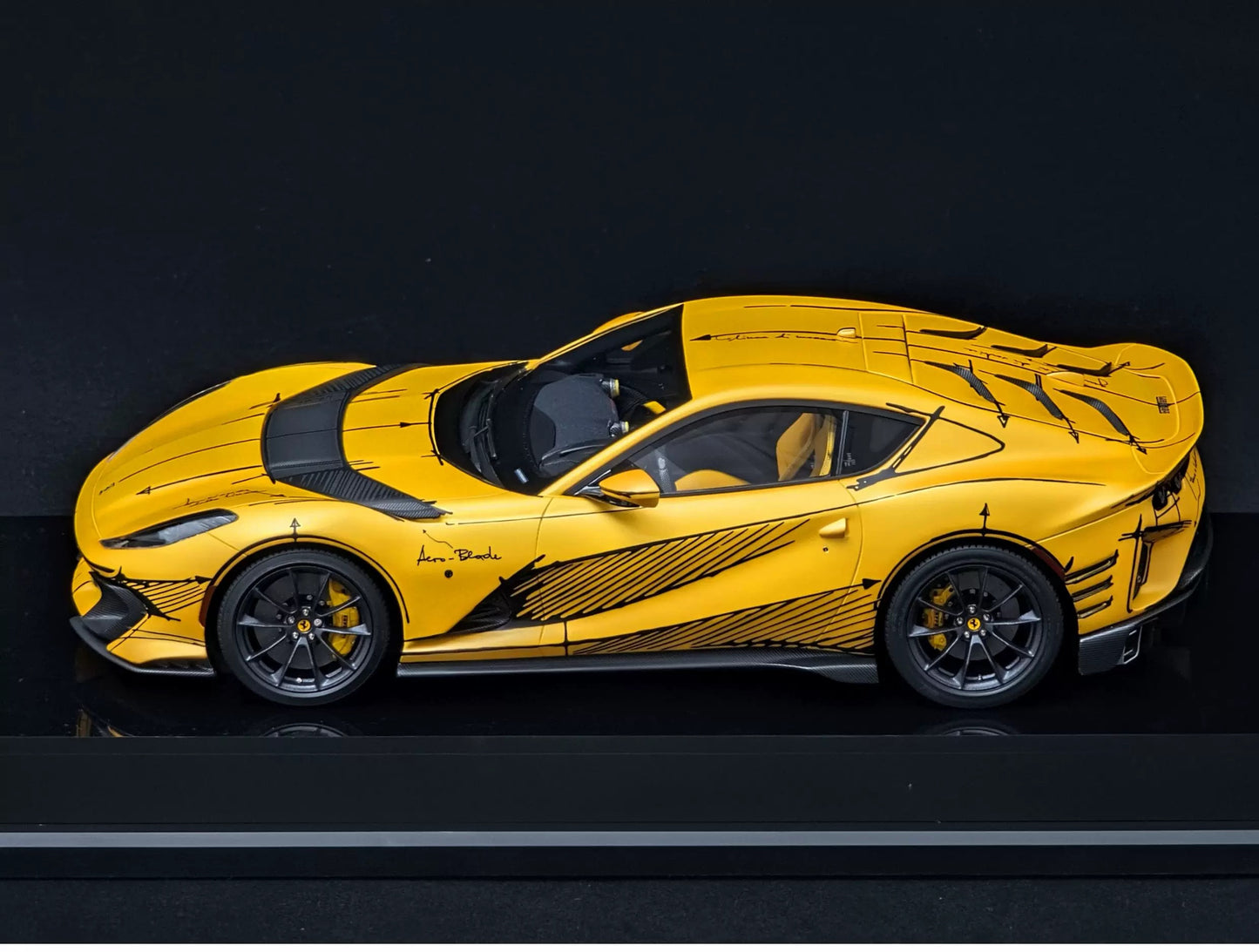 Amalgam 1/18 Ferrari 812 MVS ART Auction Edition Resin Model