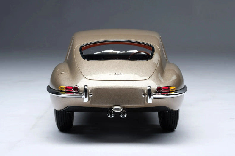Amalgam 1/18 Jaguar E-Type Coupe Resin Model