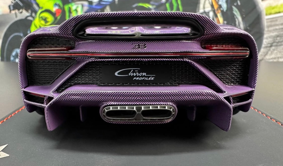 BBA Model 1/18 Bugatti Chiron Profilee Pink Carbon Resin Model Limited Edition