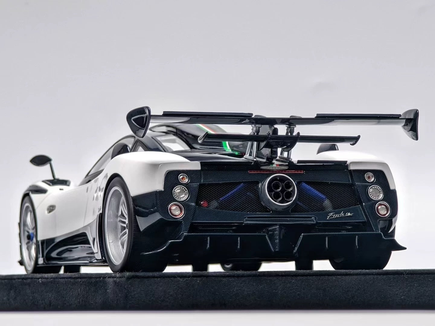 HH Model 1/18 Pagani Zonda 760 RS Resin Model