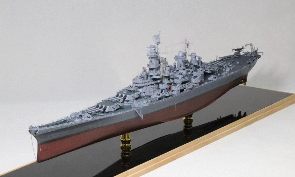 JOY YARD 1/350 USS Missouri Battleship
Museum-Grade Finished Display Model
