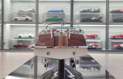 VMB 1/18 Riva Aquarama Classic Speedboat Replica Display Model