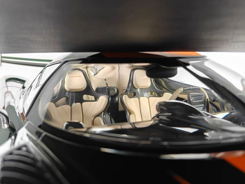 Frontiart 1/8 Koenigsegg Jesko Carbon Dark Green Limited Edition