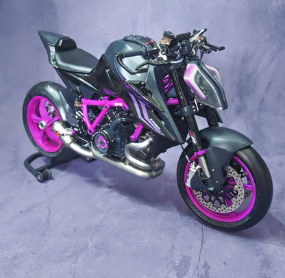 1/6 KTM1290 Super Duke Resin Motorcycle Model – Pre-order