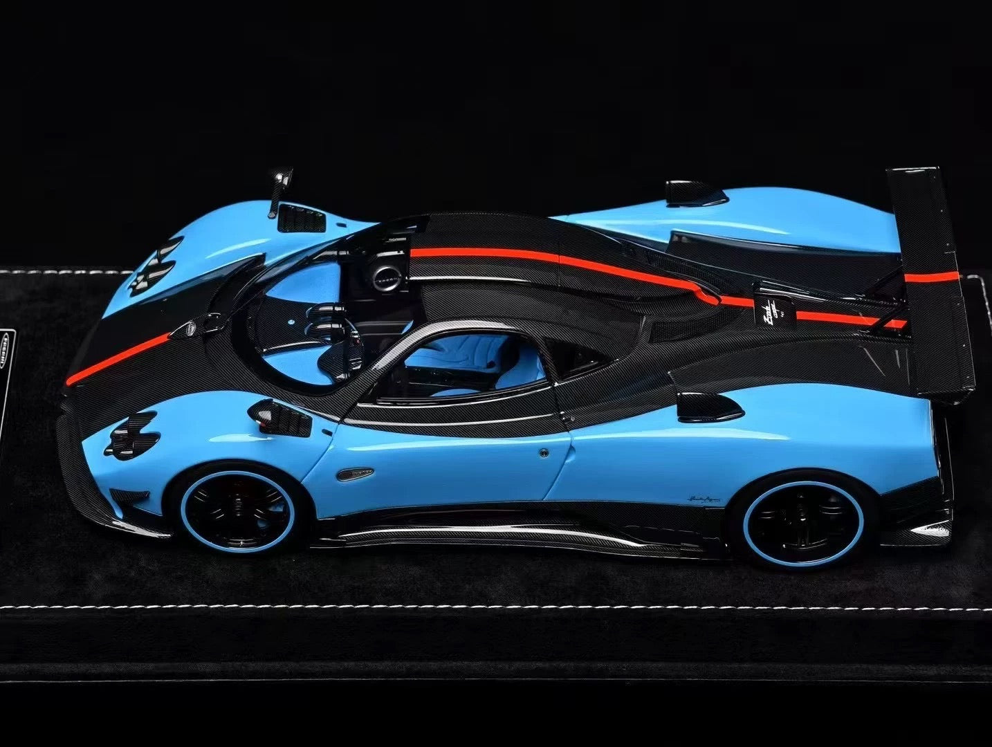 HH Model 1/18 Pagani Zonda Cinque Baby Blue Carbon Resin Model