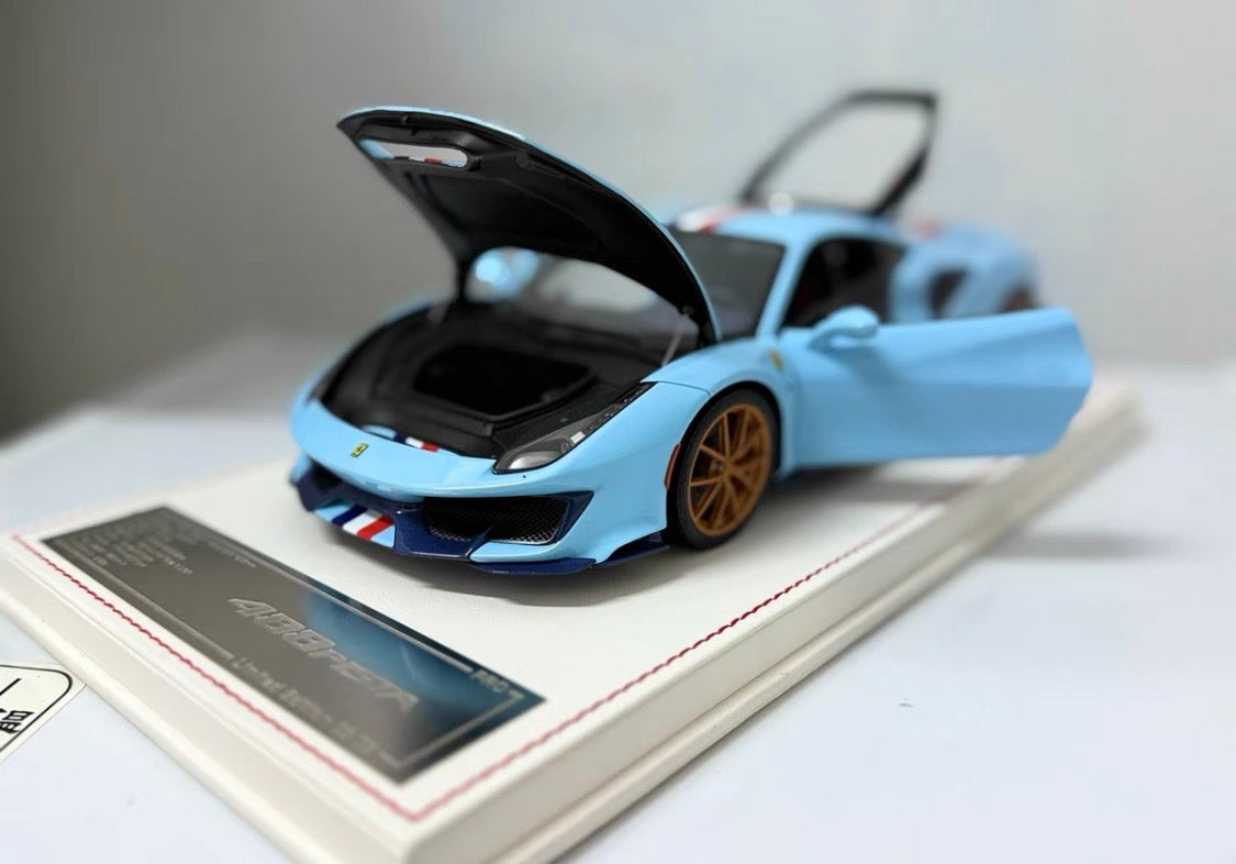 DM Model 1/18 Ferrari 488 Pista Fully Open Resin Light Blue No.03