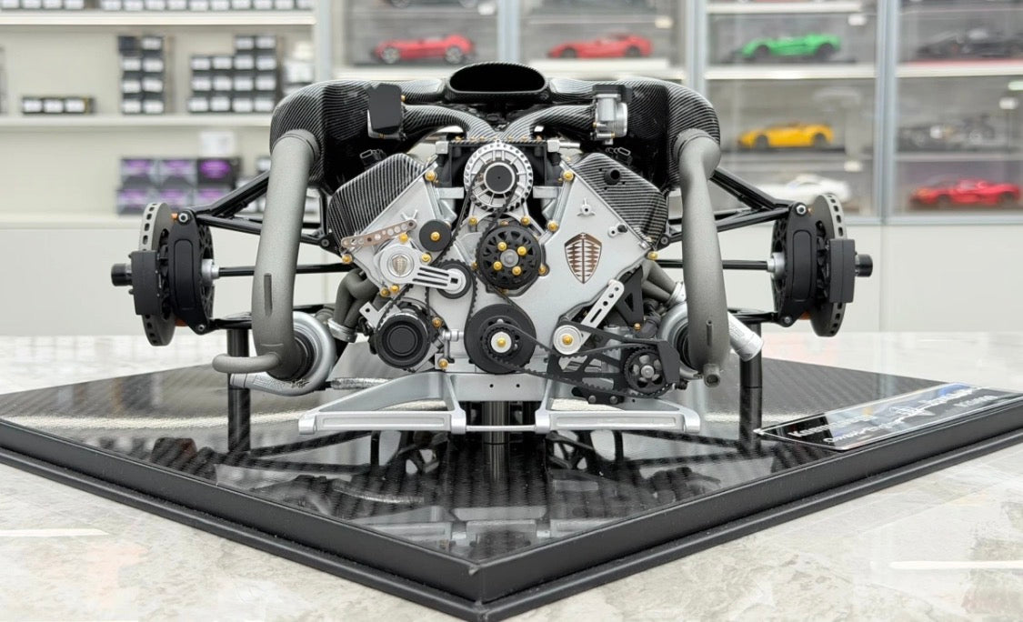 FA 1/6 Koenigsegg One:1 Engine Scale Model