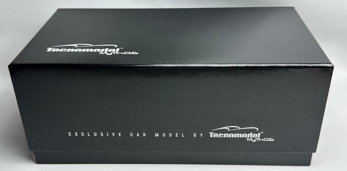 Tecnomodel 1/18 Maserati Tipo 61 Birdcage No.5 Camoradi Racing