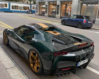 BBR 1/18 Ferrari SF90 Spider Bespoke Metallic Green Gold Flake Limited 15