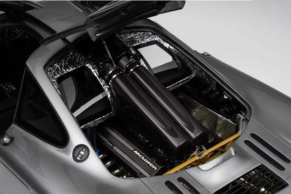 Amalgam 1/8 McLaren F1 Resin Model