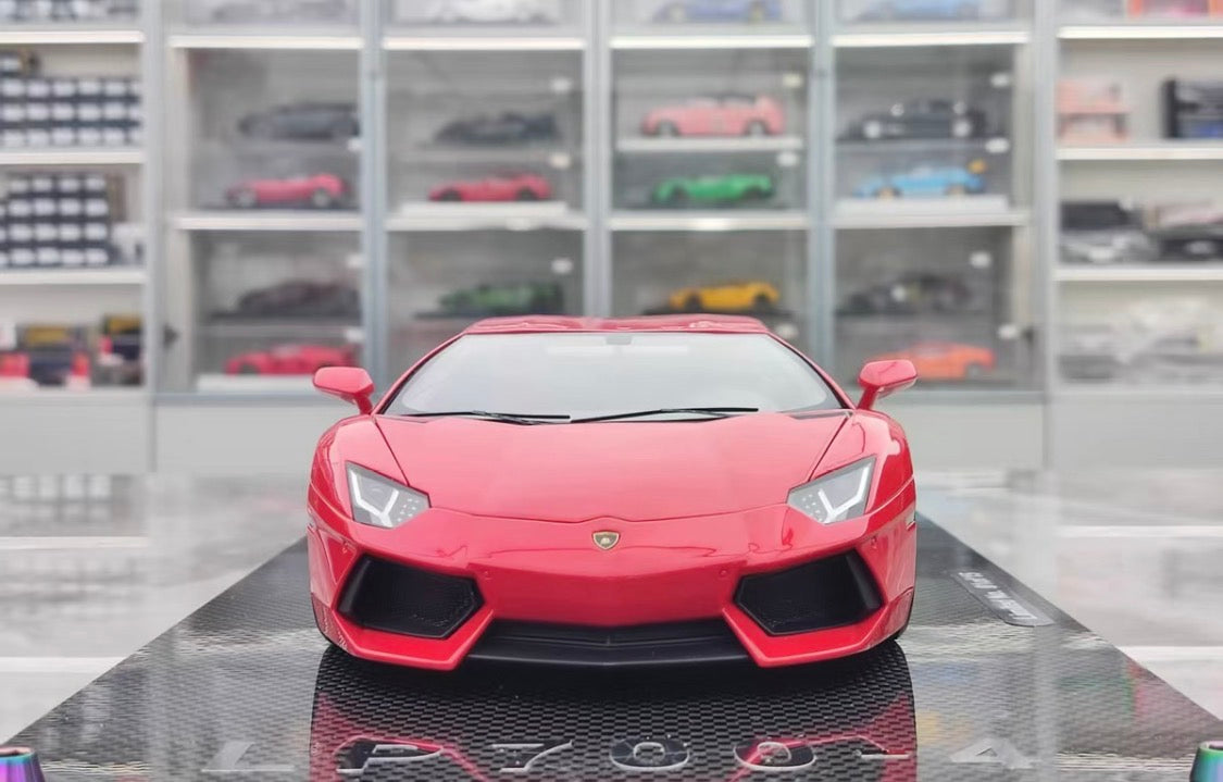 MCM Model 1/18 Lamborghini Aventador Miura Homage Full Opening Resin Model