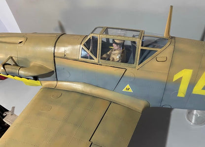 Pre-Order BF-109G-6 1/6 Scale Museum Display Cockpit Scene Hartmann / Galland Tribute Edition