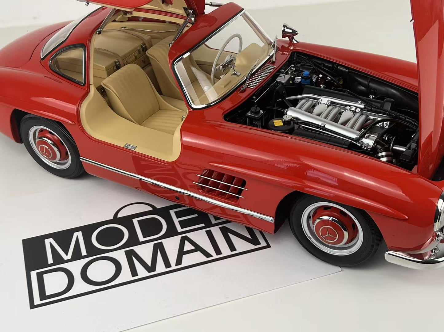 Ixo 1/8 Mercedes-Benz 300 SL Gullwing – Fully Assembled Pro-Built Model Car