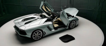AUTOart 1/18 Lamborghini Aventador LP700-4 Roadster