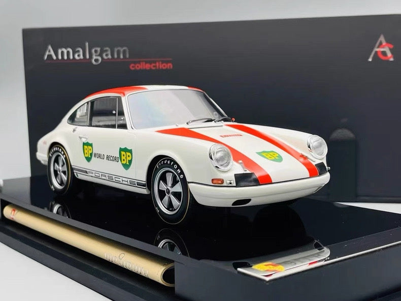 Amalgam 1/18 Porsche 911R 1967 BP World Record Resin Model