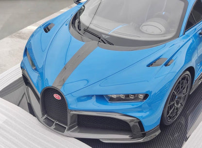 MR 1/8 Bugatti Chiron Pur Sport Dynamic Blue Resin Model