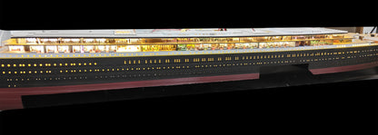 1/200 RMS Titanic Finished Model with Interior Structure – Museum-Grade Edition