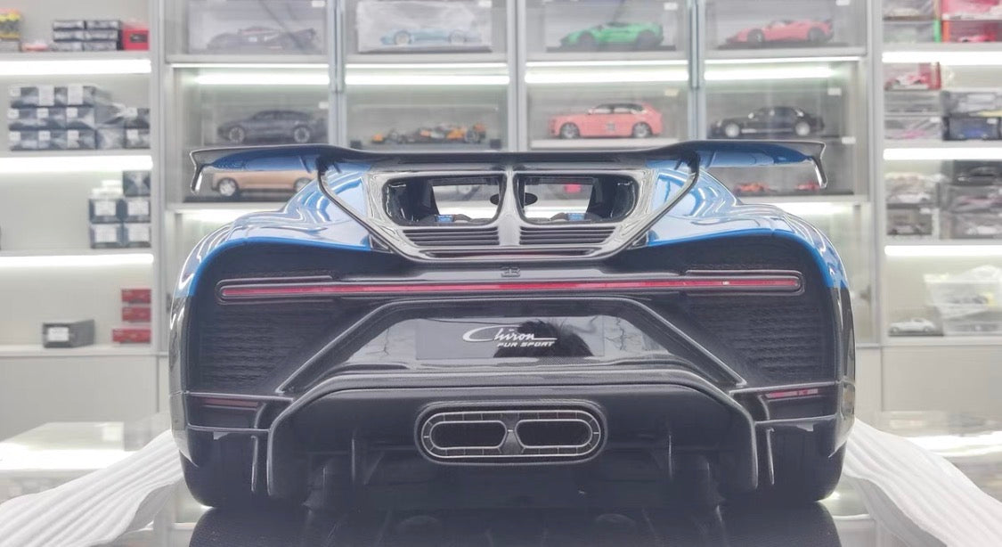 MR 1/8 Bugatti Chiron Pur Sport Dynamic Blue Resin Model