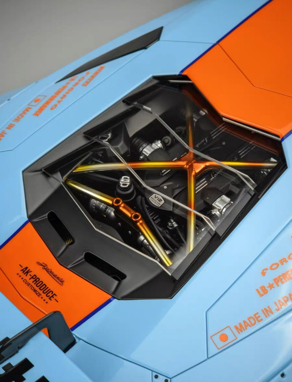 DG 1/12 Aventador 2.0 Gulf Livery Resin Model – Limited Edition